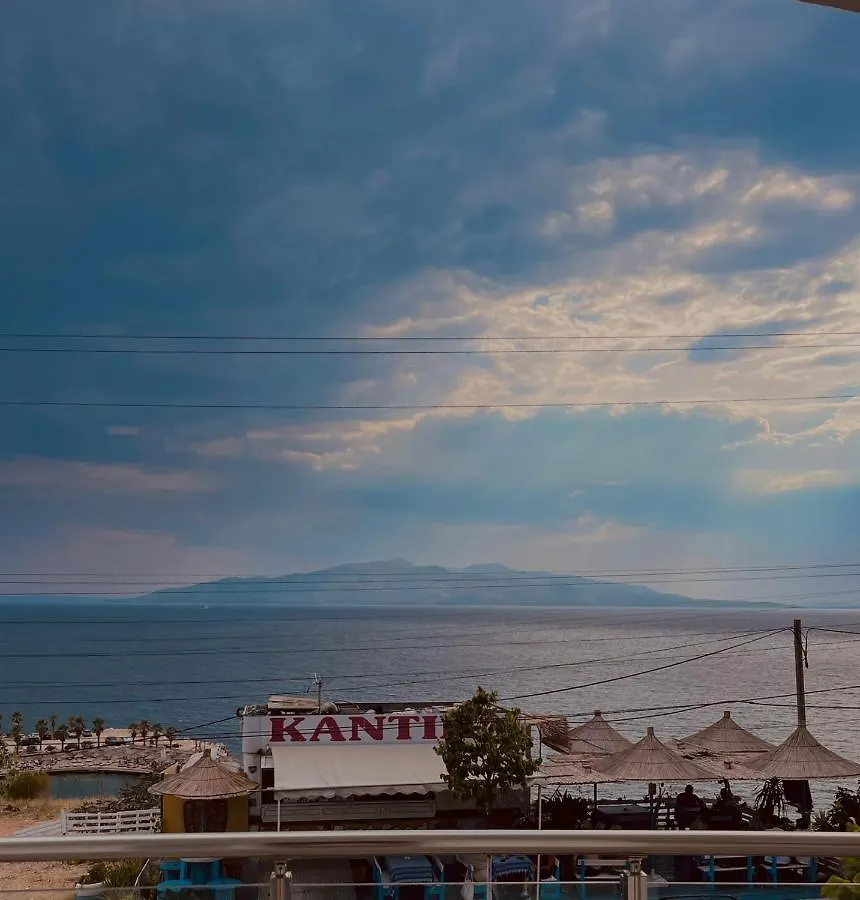 Apartment Caroline Sarandë Albânia