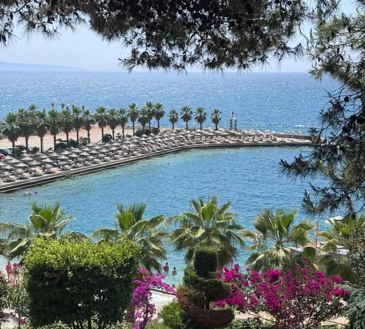 Apartment Caroline Sarandë